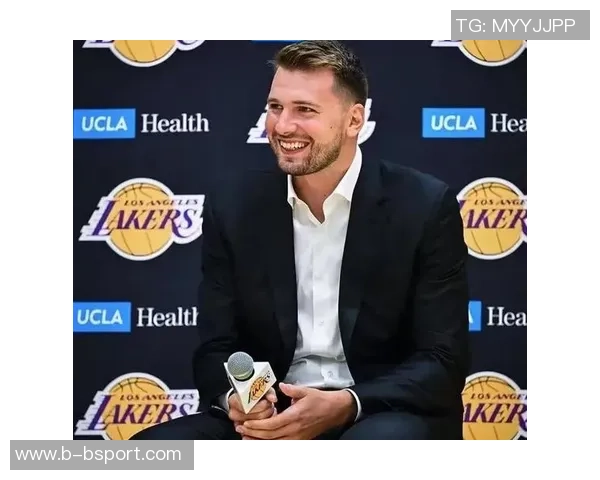 东契奇坦言球队分享球意图强烈但失误频繁影响进攻效率