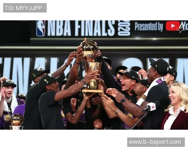 近11年卫冕冠军揭幕战回顾仅湖人和勇士两队输球的传奇之路