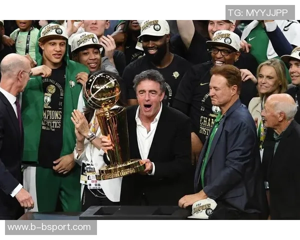 文班表现惊艳砍下40分15板帕金斯称其为十年内最具统治力的球员